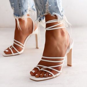 Billini Iggy Heels- White